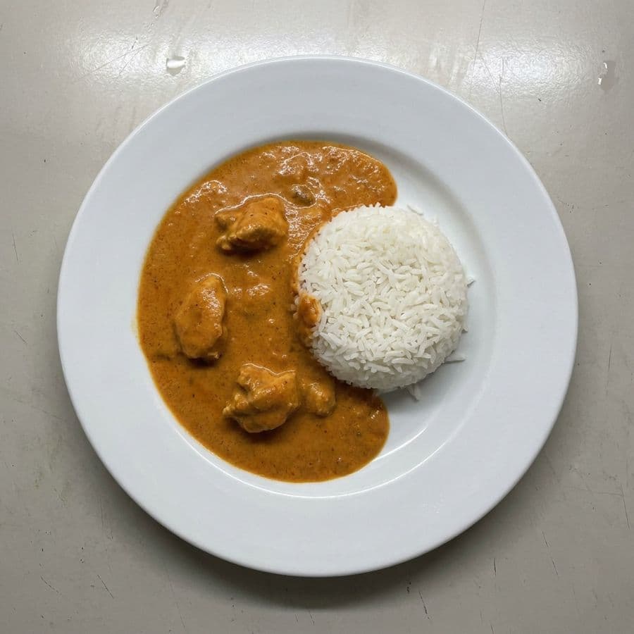 Butter Chicken with Rice & Salad